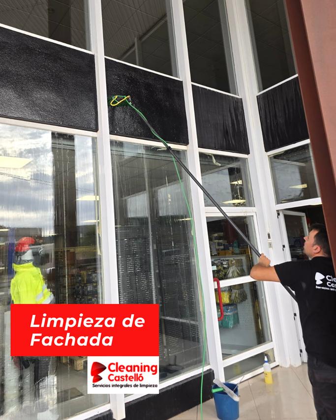 Limpieza comercial de fachadas