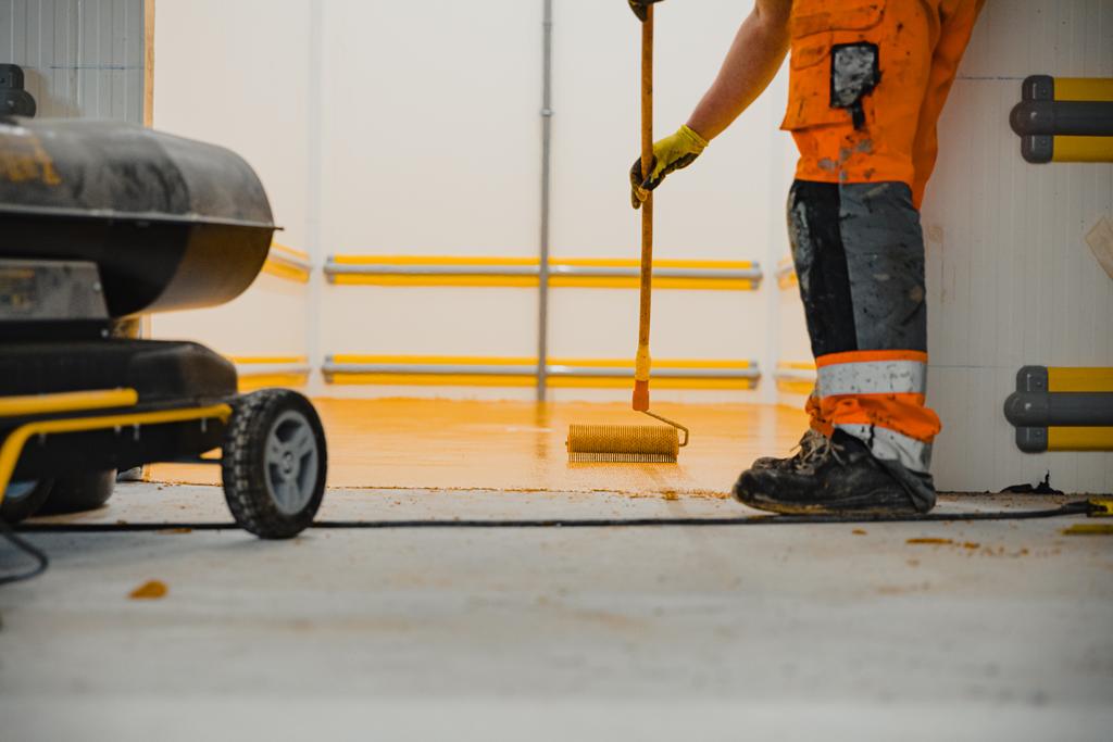 Limpieza de parkings y garajes. Cleaning Castelló